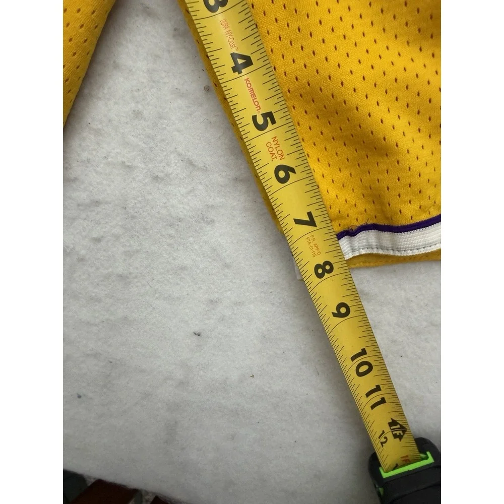 VTG Nike Los Angeles Lakers Game Issued Shorts Basketball Shorts Mens XL RARE